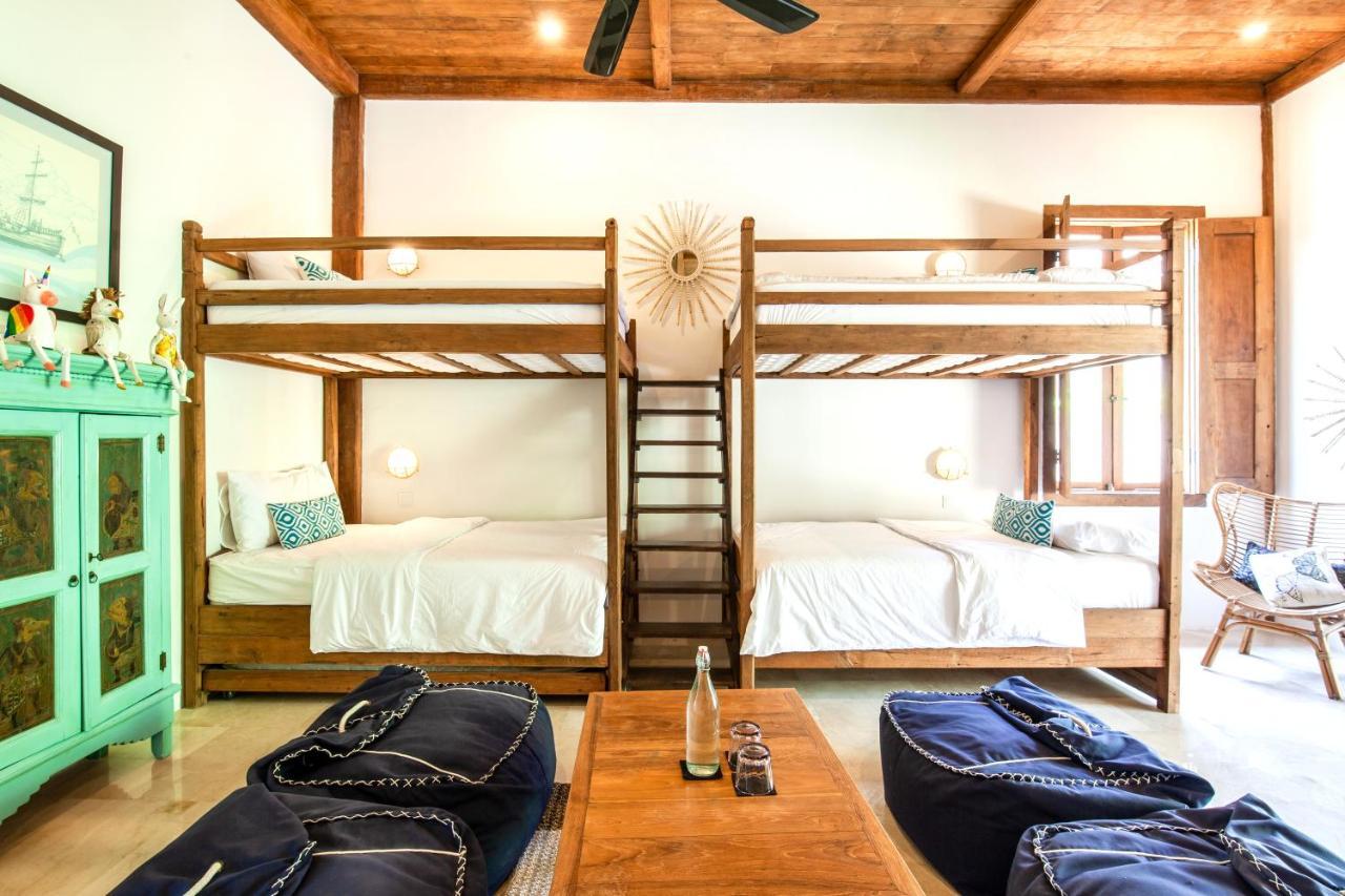 Villa Pulau Cinta Boutique Suites Гили-Мено Экстерьер фото