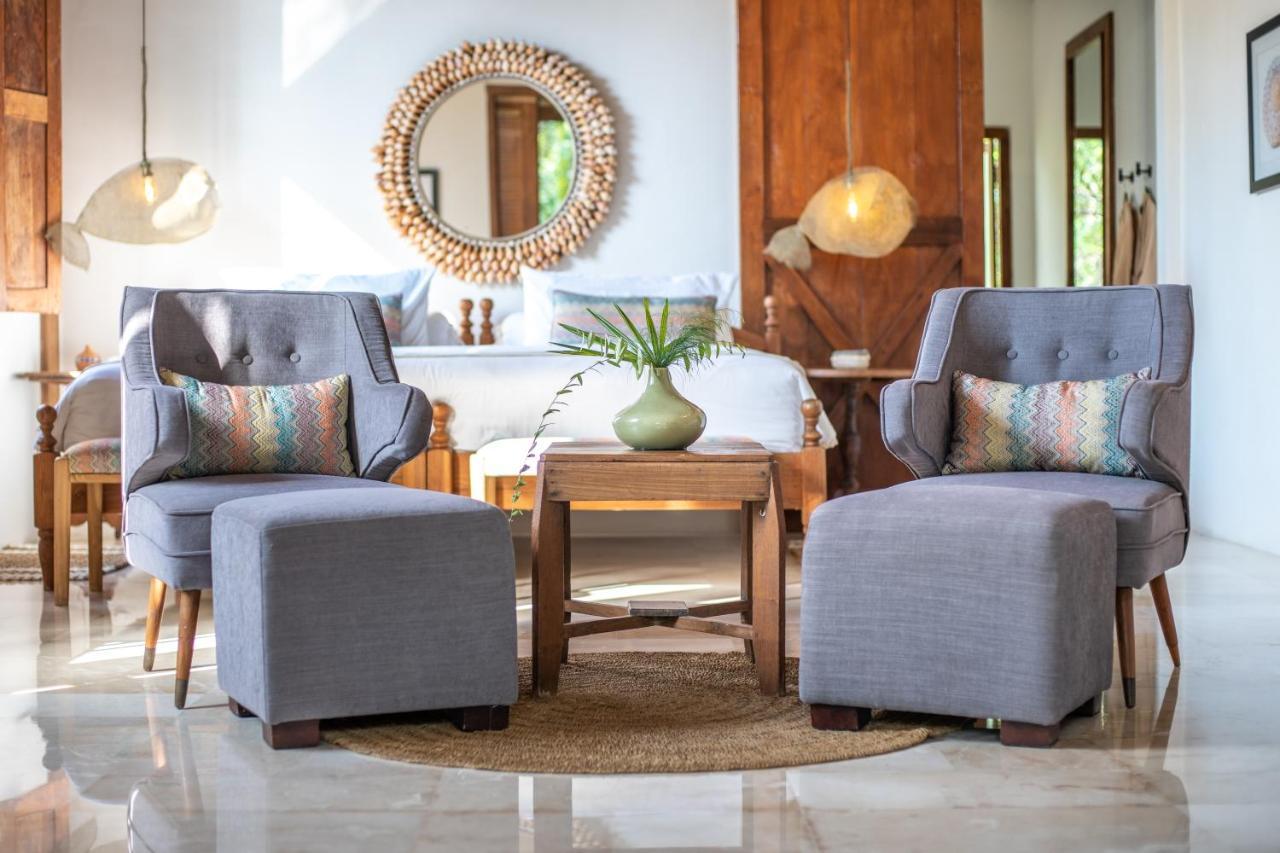 Villa Pulau Cinta Boutique Suites Гили-Мено Экстерьер фото