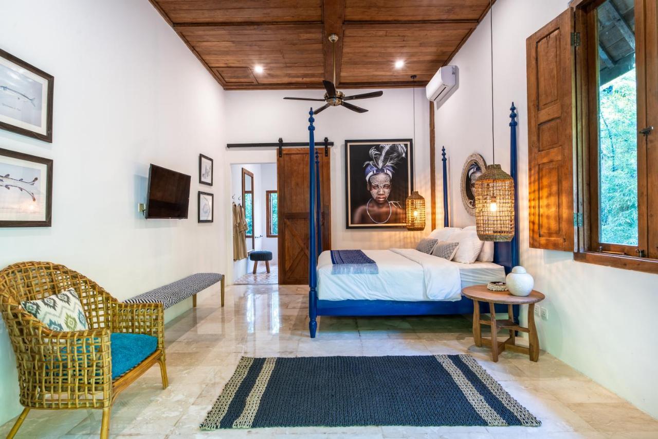 Villa Pulau Cinta Boutique Suites Гили-Мено Экстерьер фото