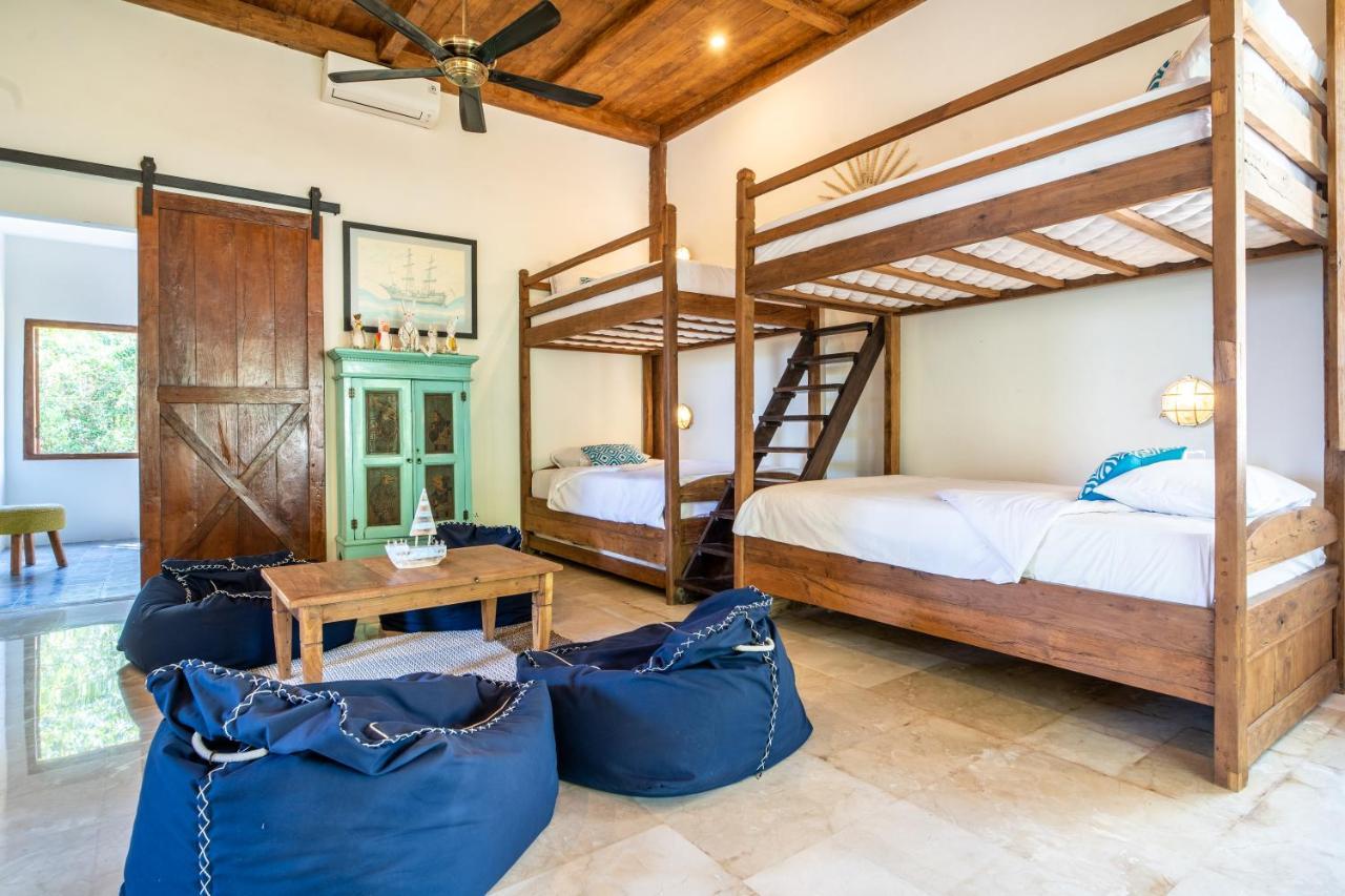 Villa Pulau Cinta Boutique Suites Гили-Мено Экстерьер фото