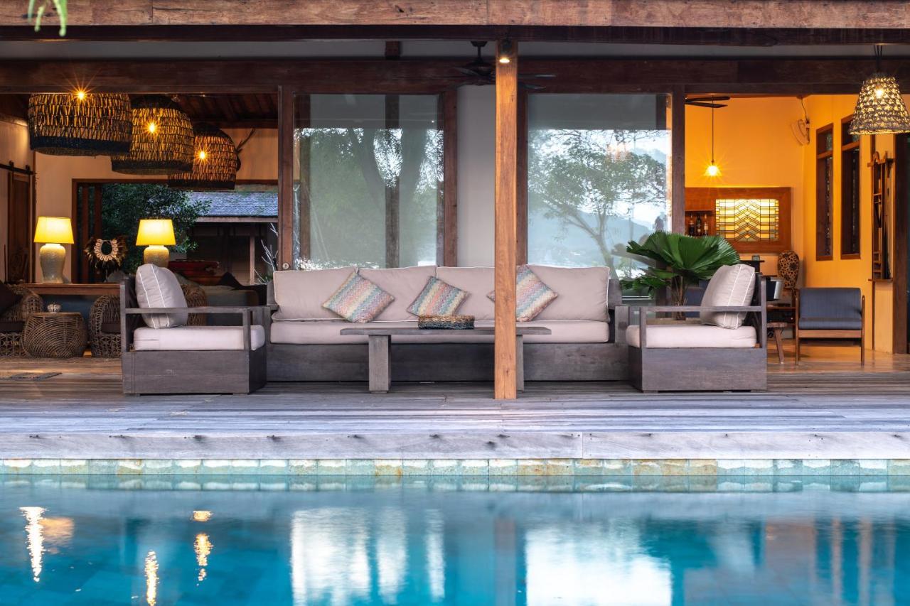 Villa Pulau Cinta Boutique Suites Гили-Мено Экстерьер фото