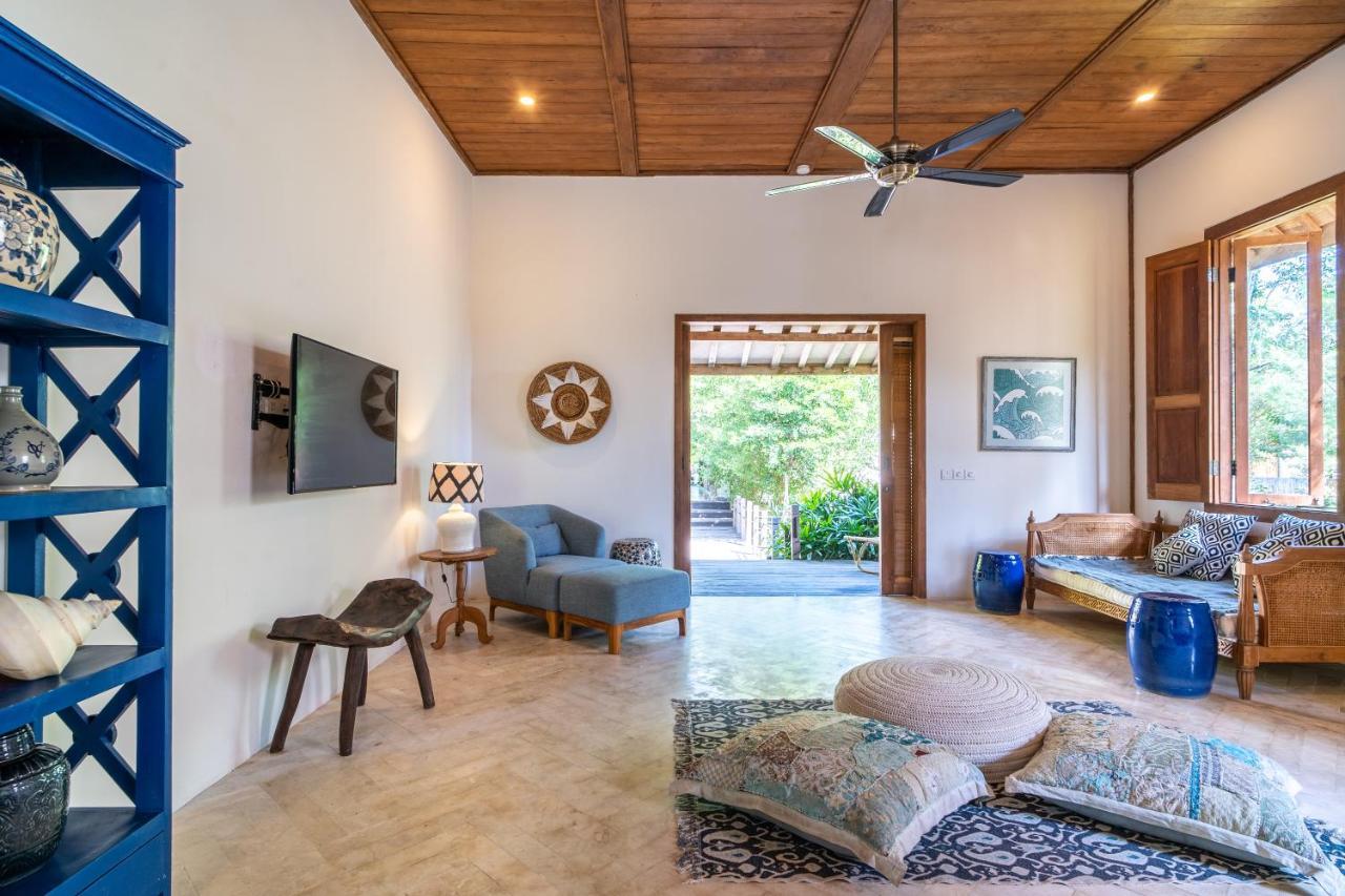 Villa Pulau Cinta Boutique Suites Гили-Мено Экстерьер фото