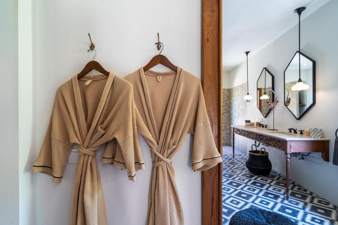 Villa Pulau Cinta Boutique Suites Гили-Мено Экстерьер фото