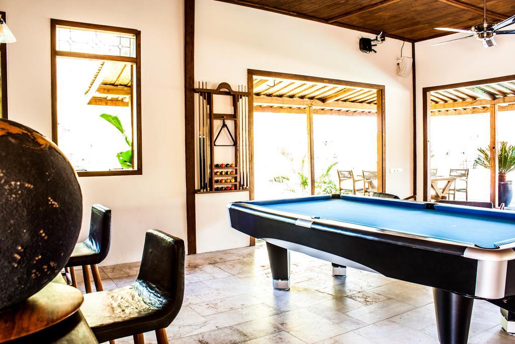 Villa Pulau Cinta Boutique Suites Гили-Мено Экстерьер фото